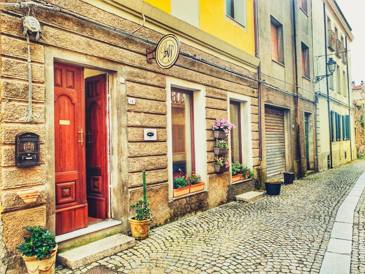 Calangianus La Vecchia Posta B&B מראה חיצוני תמונה